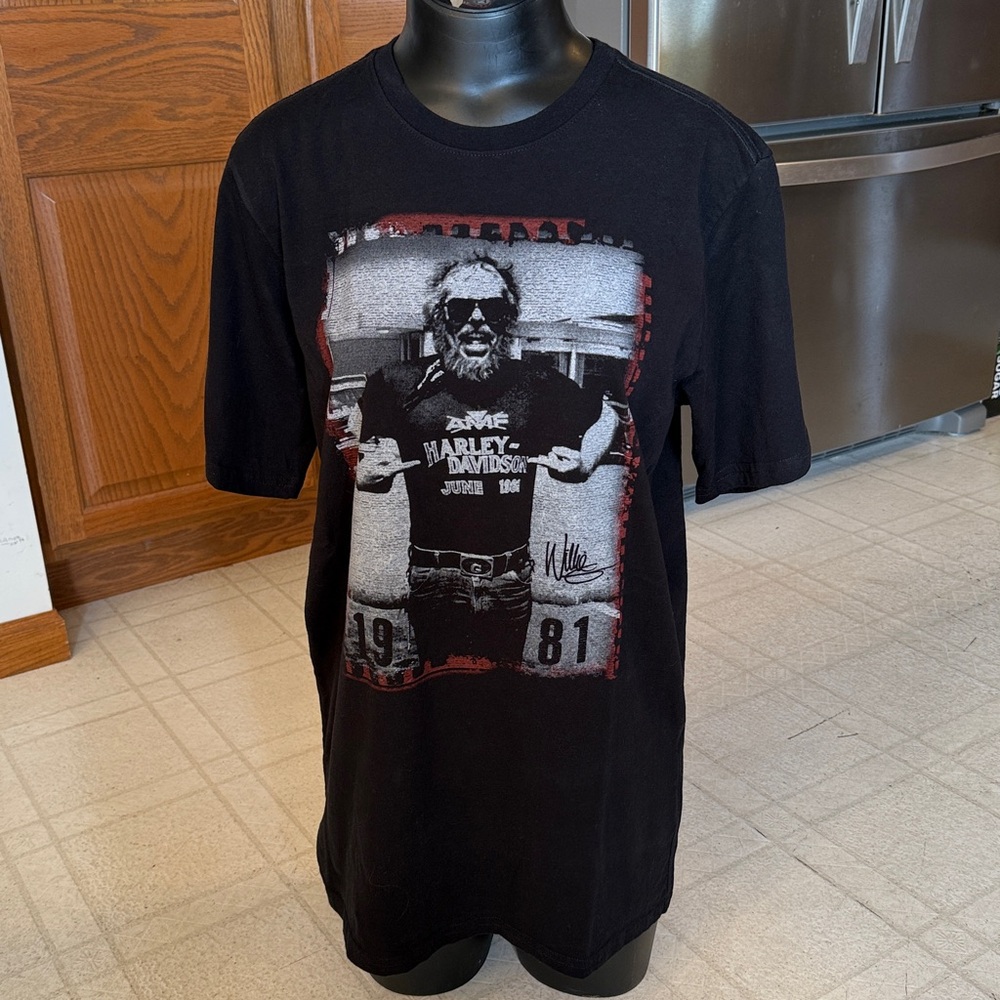 Harley Davidson The Eagle Soars Alone AfterThe Buyback t-shirt. Size medium